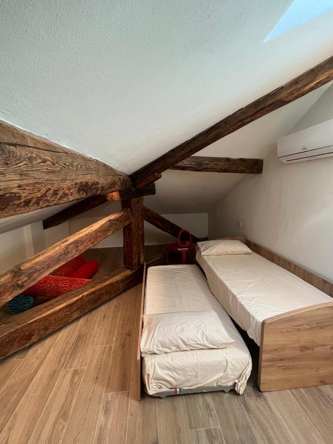 Belabri - Central Charme&Comfort -Mansarde E Appartamento Aosta Zewnętrze zdjęcie